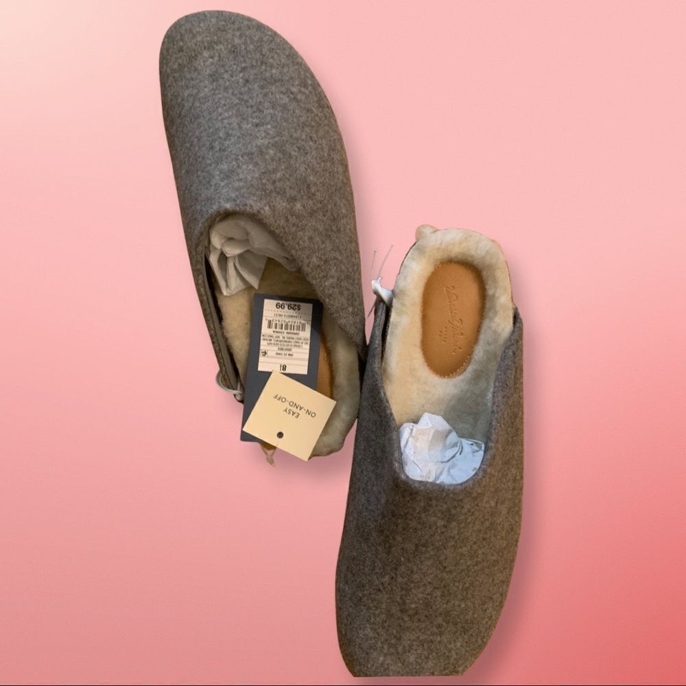 NWT Universal Thread Bev Flats Gray    - Picture 2 of 10